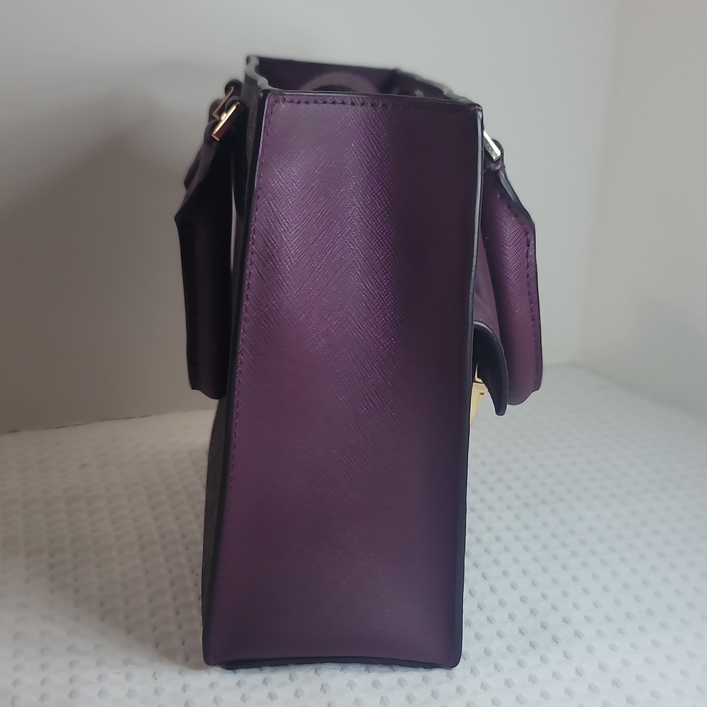 Michael Kors Purple Trim Signature MK Tote - Picture 6 of 7